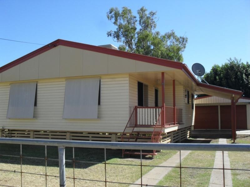 20 Oliffe Street, Blackwater QLD 4717