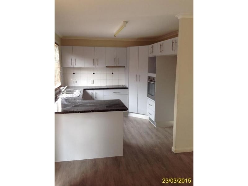 20 Hunter Street, Blackwater QLD 4717