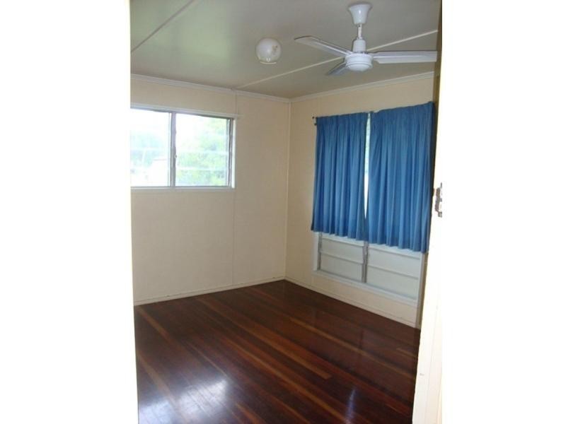11 Bauhinia Street, Blackwater QLD 4717
