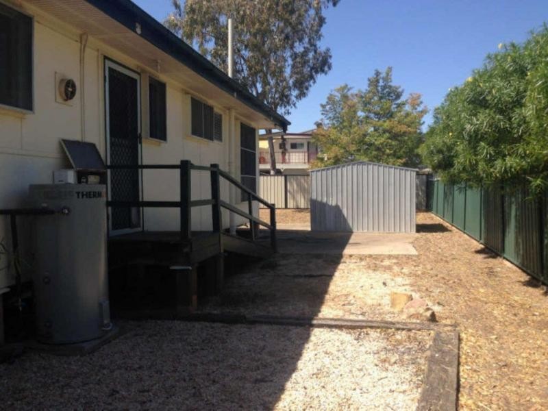 55 Littlefield Street, Blackwater QLD 4717