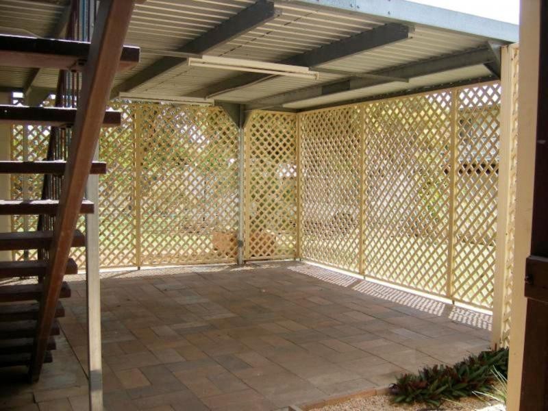 10 Bredhauer Street, Blackwater QLD 4717