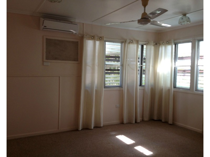 32 Fay Street, Blackwater QLD 4717