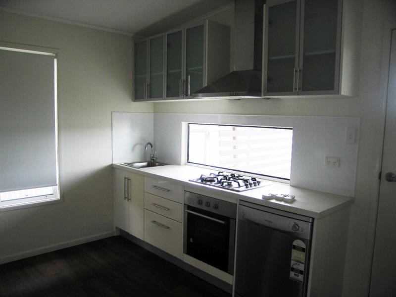 Unit 2/22-26 Summer Red Court, Blackwater QLD 4717