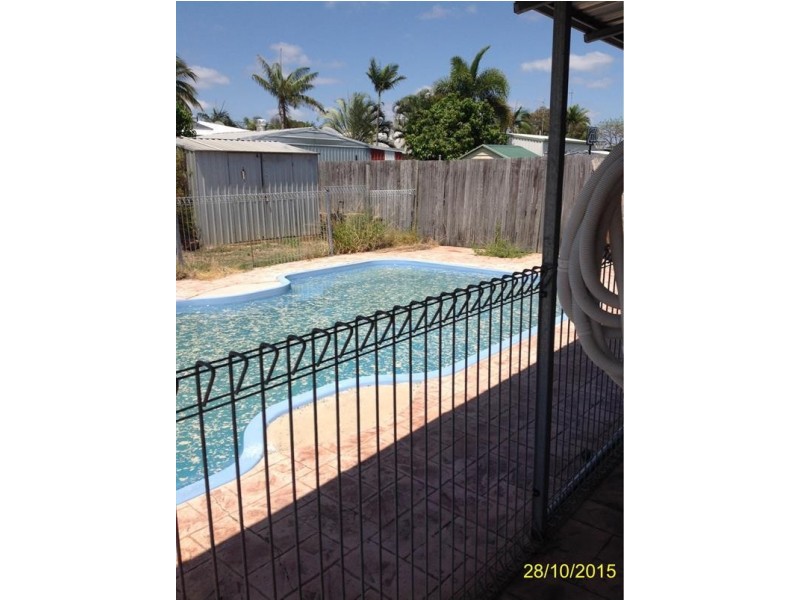 31 Wattle Street, Blackwater QLD 4717