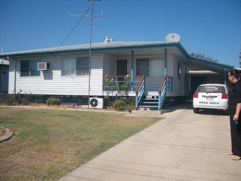 65 Wattle street, Blackwater QLD 4717