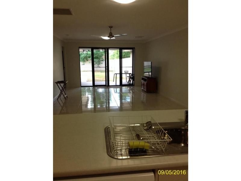 10 Main street, Bluff QLD 4702