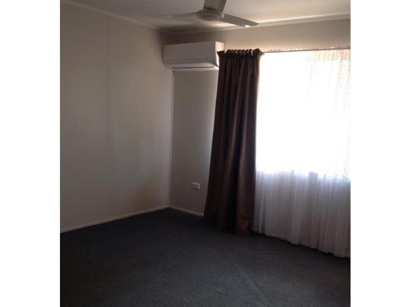 27 Lawless Street, Blackwater QLD 4717