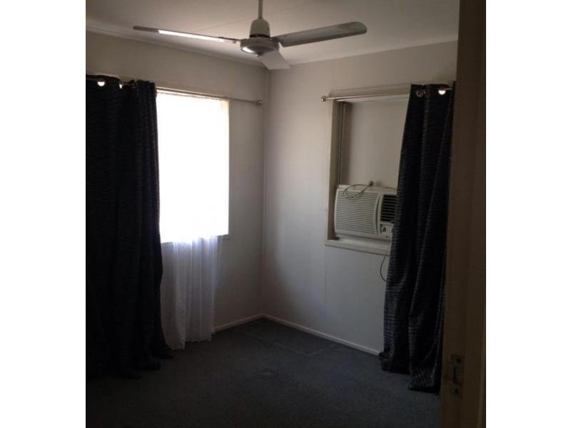 27 Lawless Street, Blackwater QLD 4717