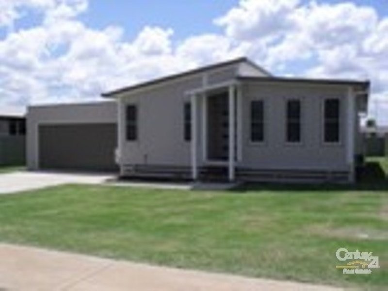 22 Hunter Street, Blackwater QLD 4717