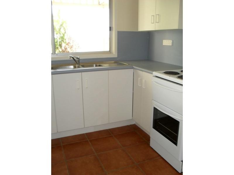 29 Hunter Street, Blackwater QLD 4717