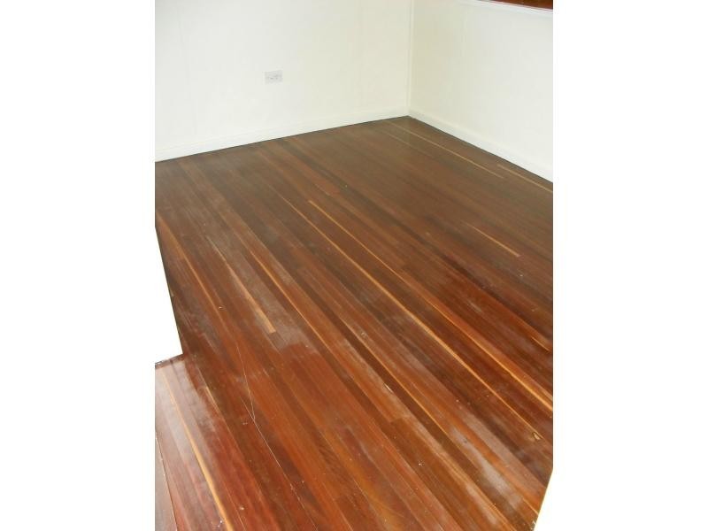 29 Hunter Street, Blackwater QLD 4717