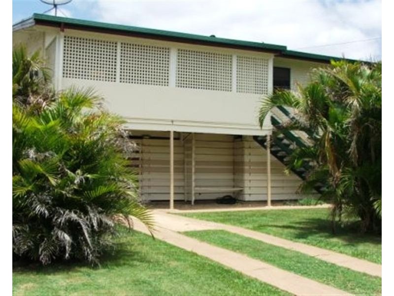 5 Bredhauer Street, Blackwater QLD 4717