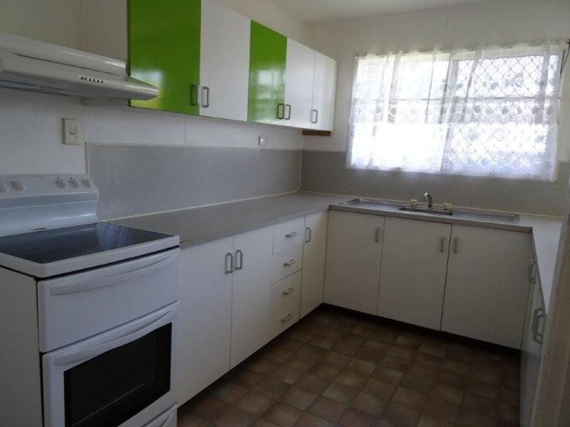 5 Boronia St, Blackwater QLD 4717