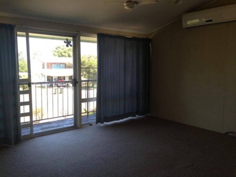 38 Stower Street, Blackwater QLD 4717