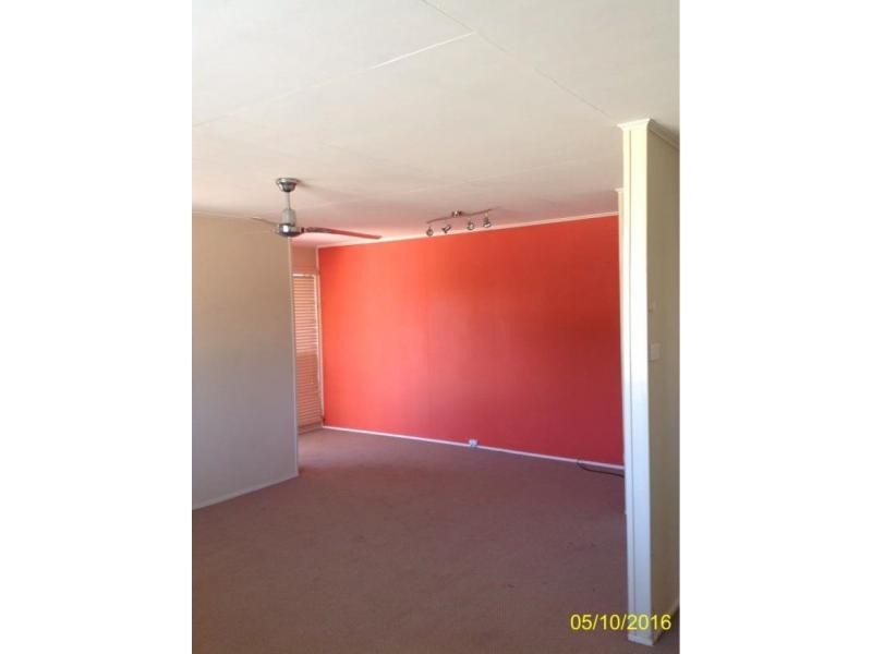 72 Arthur, Blackwater QLD 4717