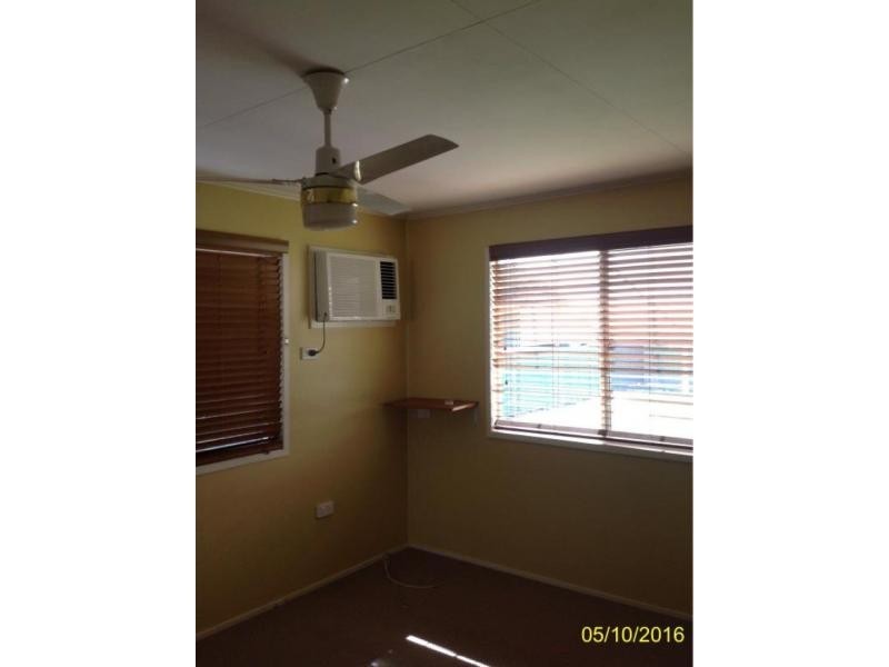 72 Arthur, Blackwater QLD 4717