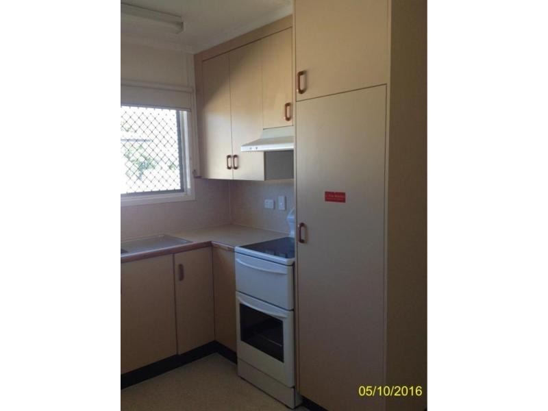 11 Fay Street, Blackwater QLD 4717