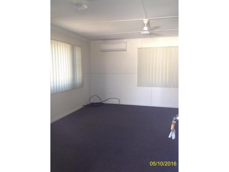 11 Fay Street, Blackwater QLD 4717