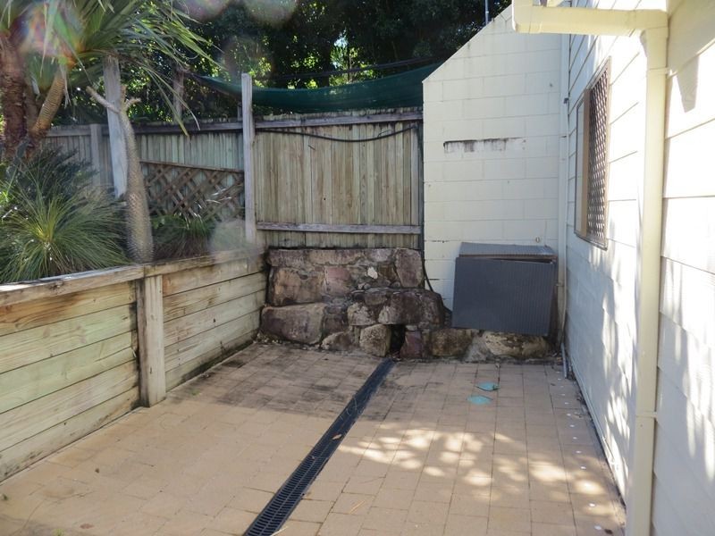 4/4 Border Drive, Cannonvale QLD 4802
