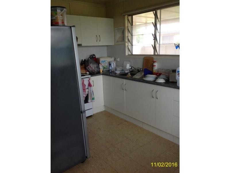 11 Bauhinia Street, Blackwater QLD 4717