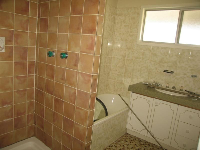 59 Arthur Street, Blackwater QLD 4717