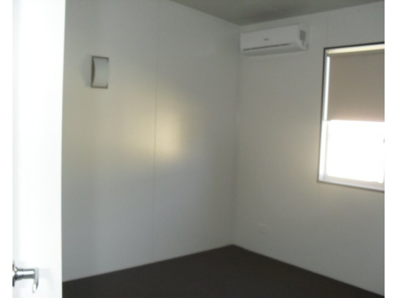15 Boonery Street, Blackwater QLD 4717