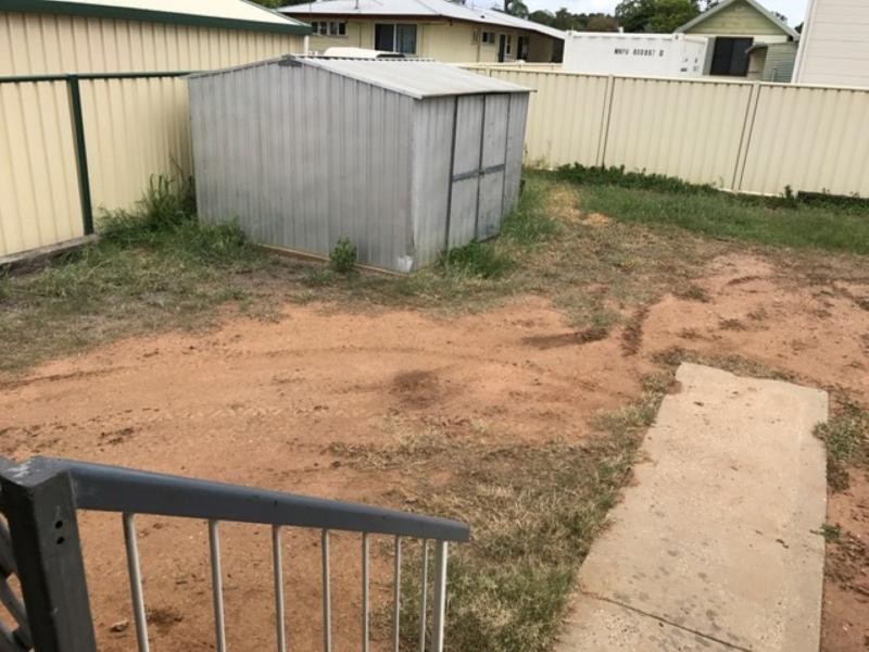 19 Evans Street, Blackwater QLD 4717