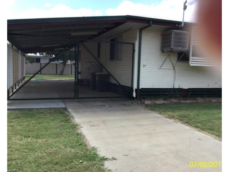 27 Arthur Street, Blackwater QLD 4717
