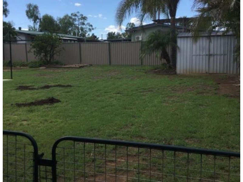 3 Ironbark Street, Blackwater QLD 4717