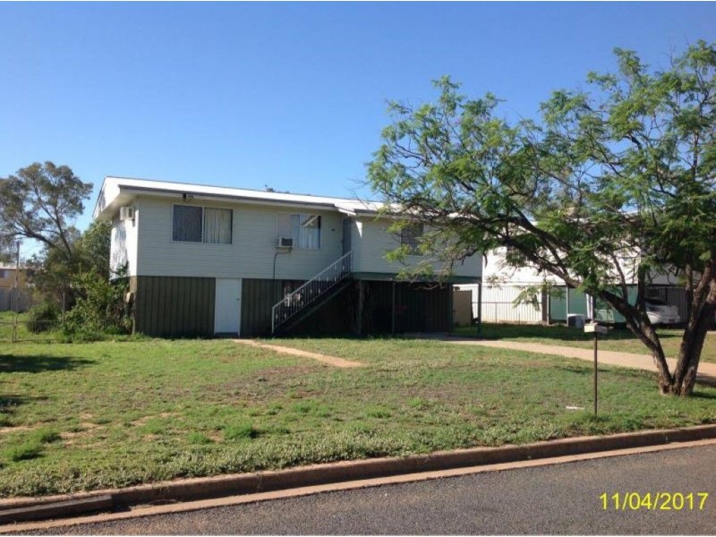 18 Cork Street, Blackwater QLD 4717