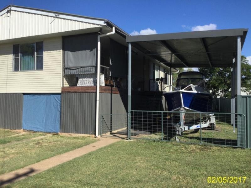 15 Kurrajong Street, Blackwater QLD 4717