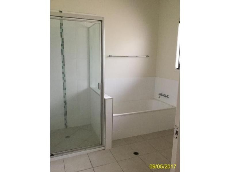 6 Walsh Avenue, Blackwater QLD 4717