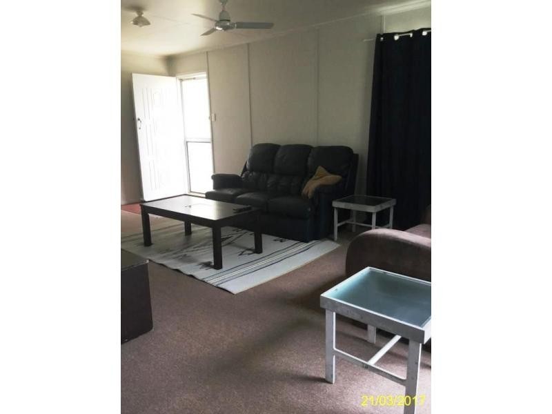 25 Bean Street, Blackwater QLD 4717