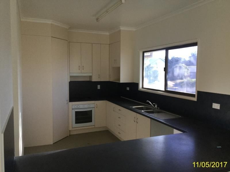 16 Walsh Avenue, Blackwater QLD 4717