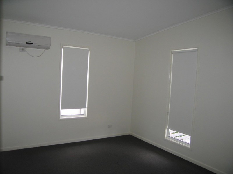4/22 Summer Red Court, Blackwater QLD 4717