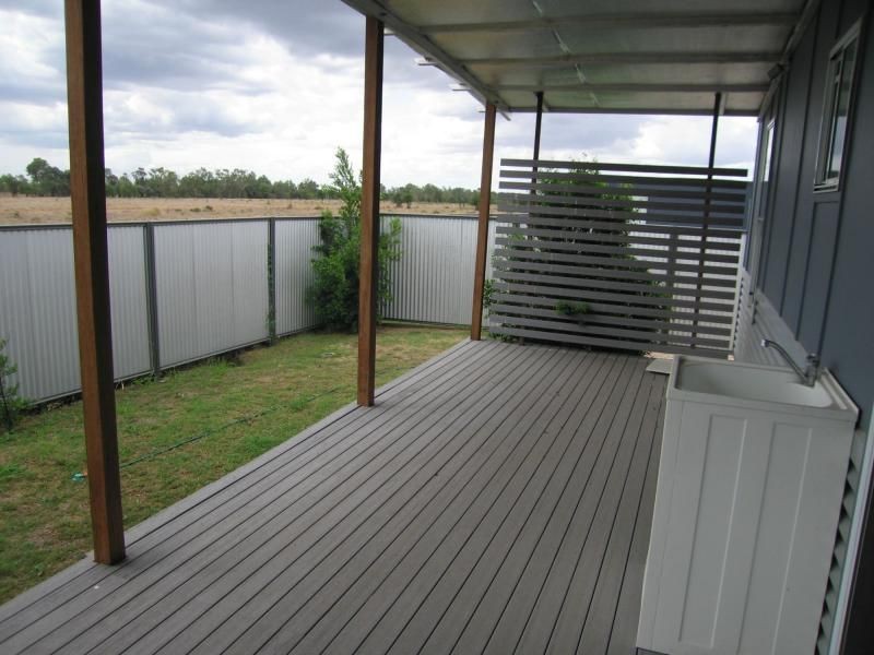4/22 Summer Red Court, Blackwater QLD 4717