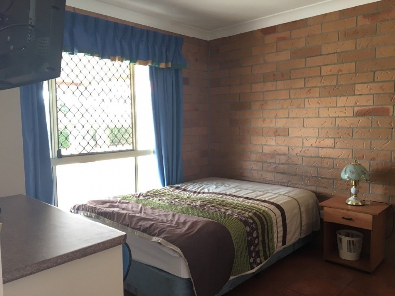 3/12 Esmond Street, Emerald QLD 4720