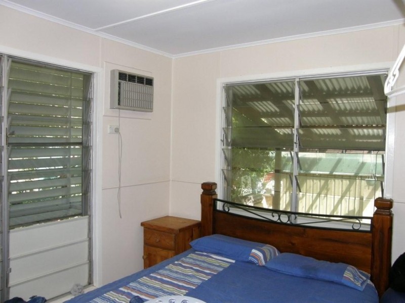 23 Evans Street, Blackwater QLD 4717
