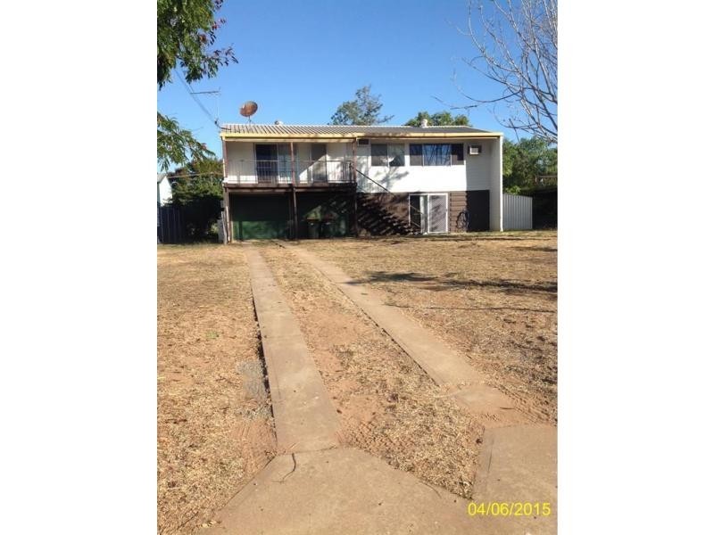 15 Bredhauer Street, Blackwater QLD 4717