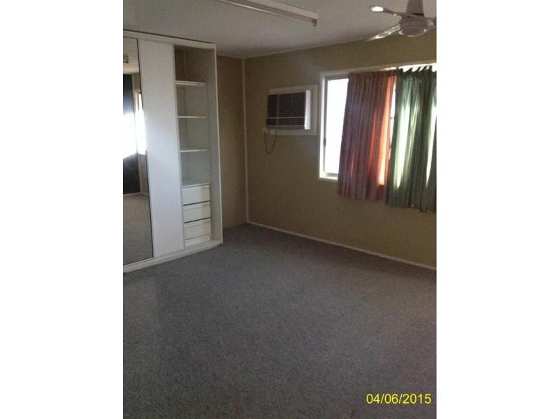 15 Bredhauer Street, Blackwater QLD 4717