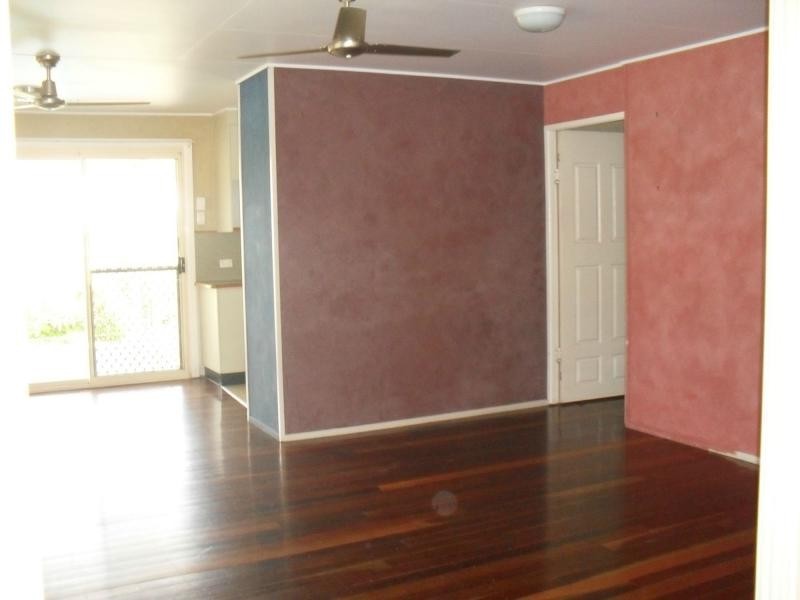 18 Doon Street, Blackwater QLD 4717