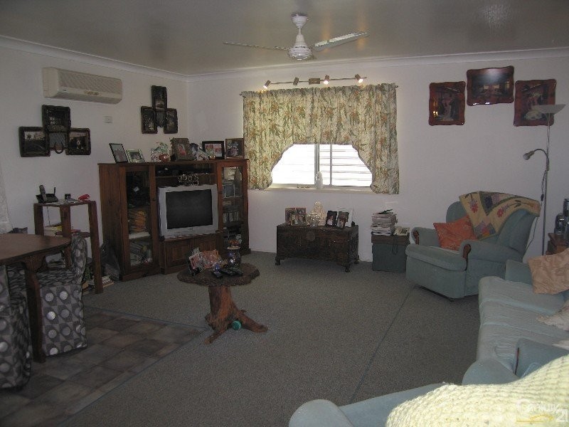 35 Doon Street, Blackwater QLD 4717