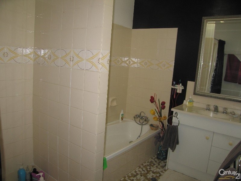 35 Doon Street, Blackwater QLD 4717