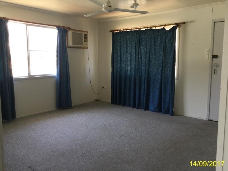 12 Acacia Street, Blackwater QLD 4717