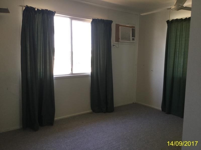 12 Acacia Street, Blackwater QLD 4717