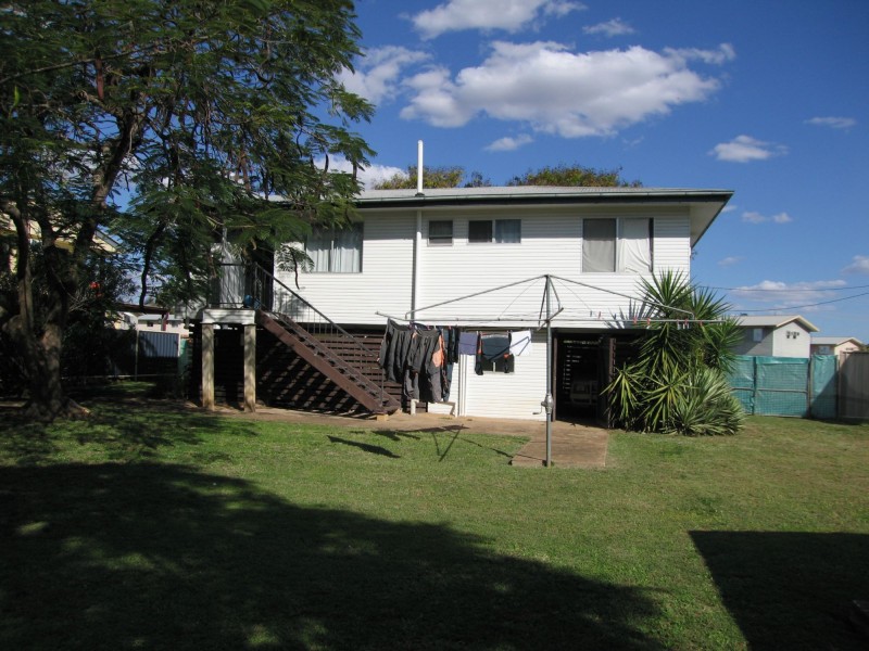 12 Acacia Street, Blackwater QLD 4717