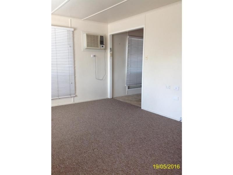 9 Evans Street, Blackwater QLD 4717