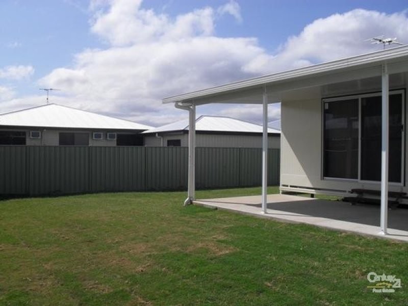 3 Bauhina Street, Blackwater QLD 4717