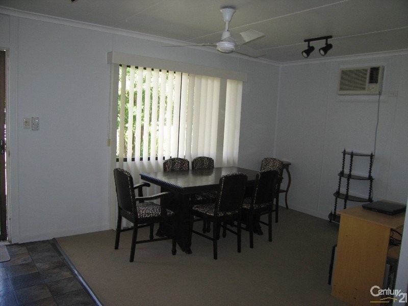 8 Cherry Street, Blackwater QLD 4717