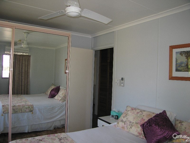 8 Cherry Street, Blackwater QLD 4717